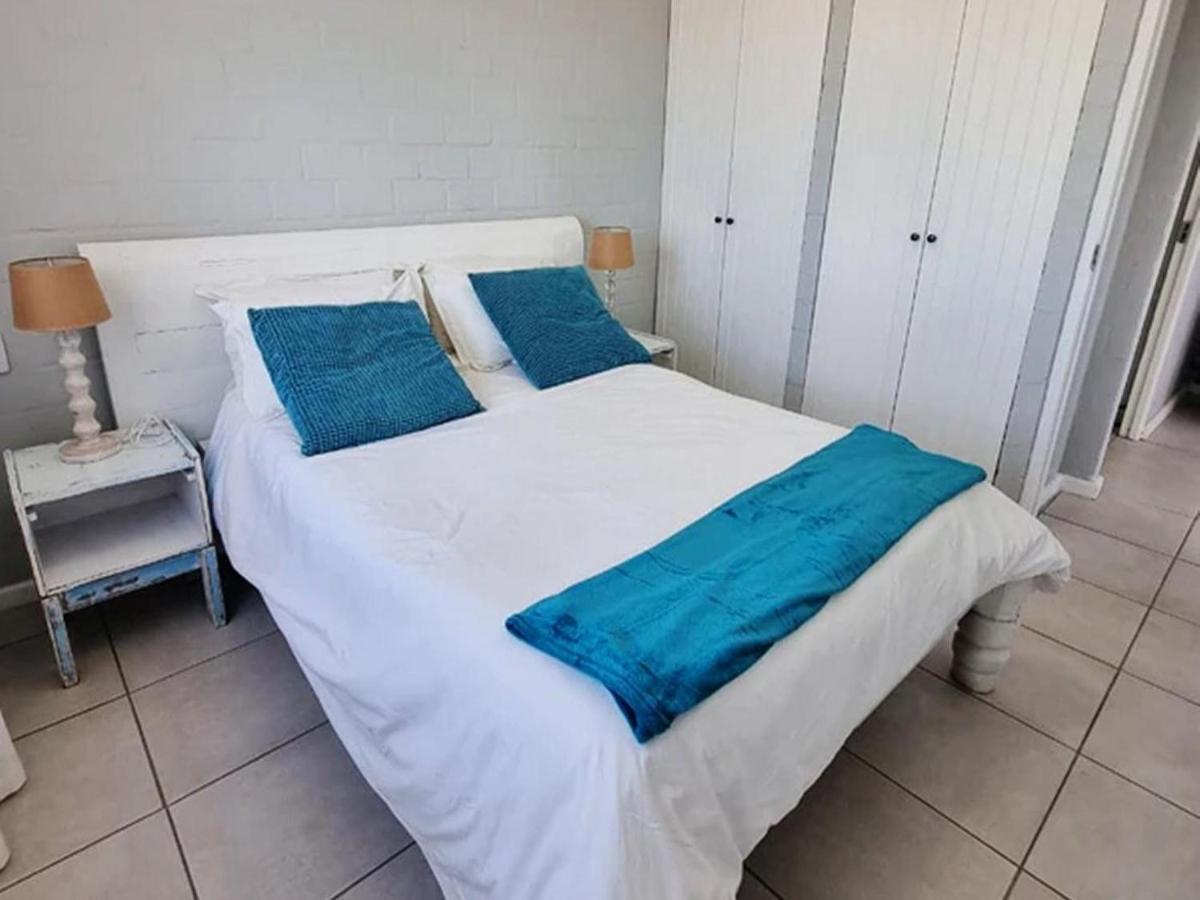 Rustic Hill Apartment Langebaan Luaran gambar
