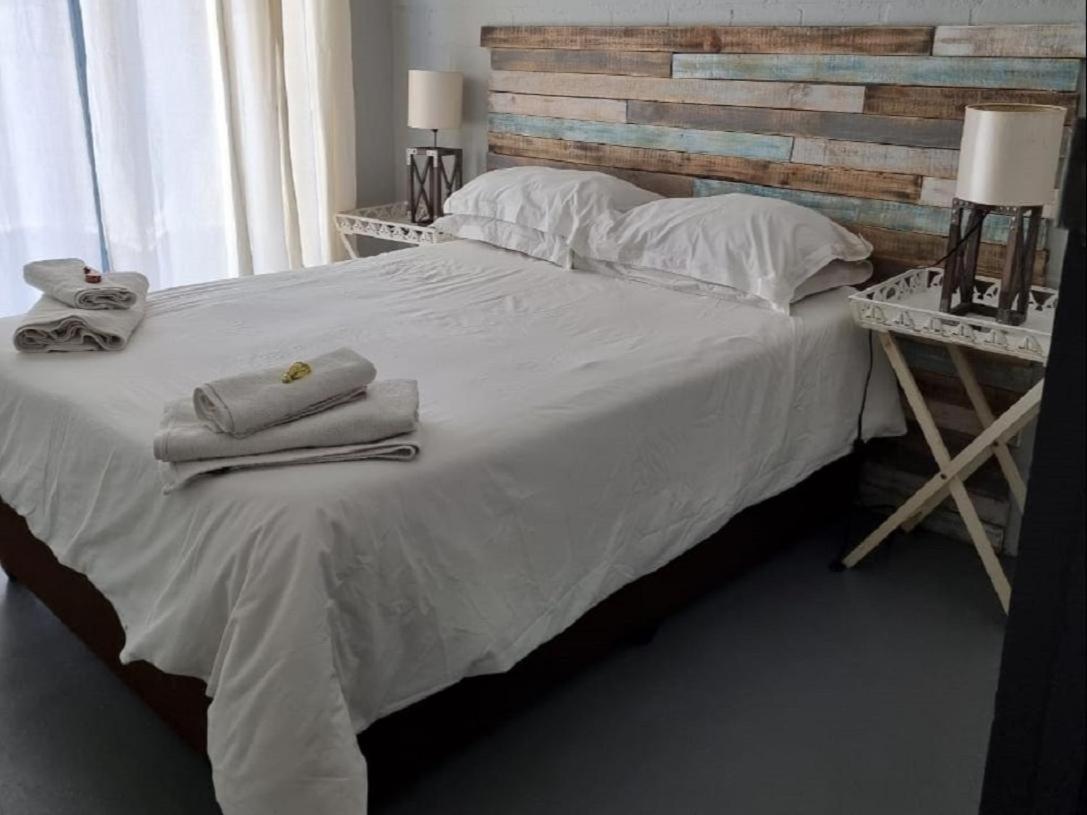 Rustic Hill Apartment Langebaan Luaran gambar