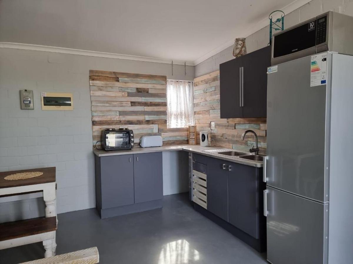 Rustic Hill Apartment Langebaan Luaran gambar