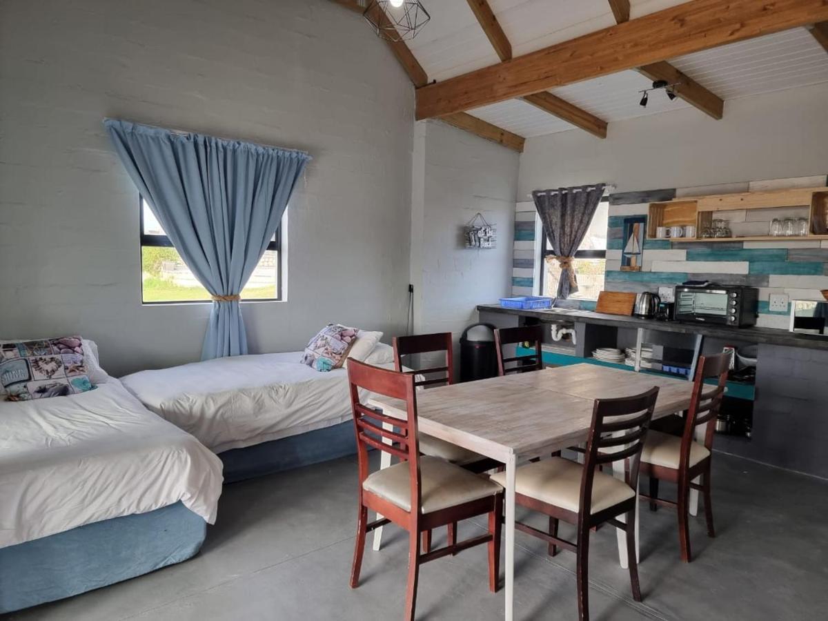 Rustic Hill Apartment Langebaan Luaran gambar